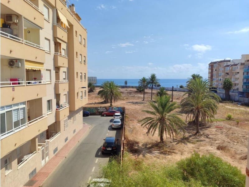 Apartament na sprzedaż w Torrevieja - 260 000 € (Ref: 10124410)