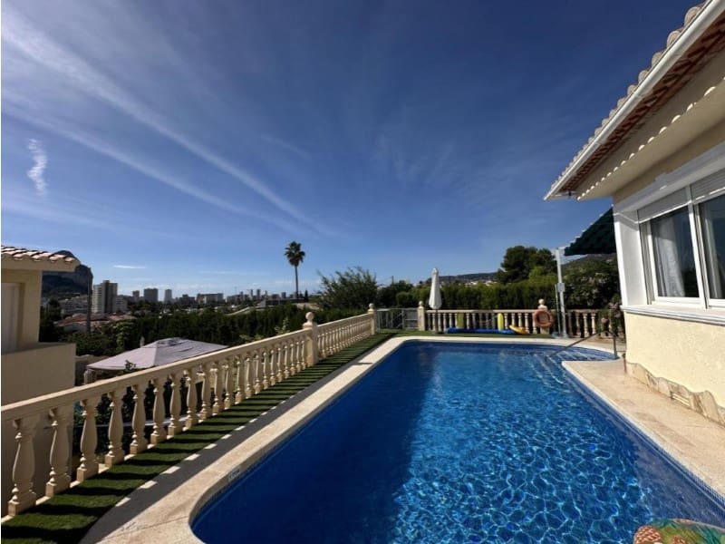 3 soveværelse Villa til salg i Calpe / Calp med swimmingpool garage - € 725.000 (Ref: 10124424)