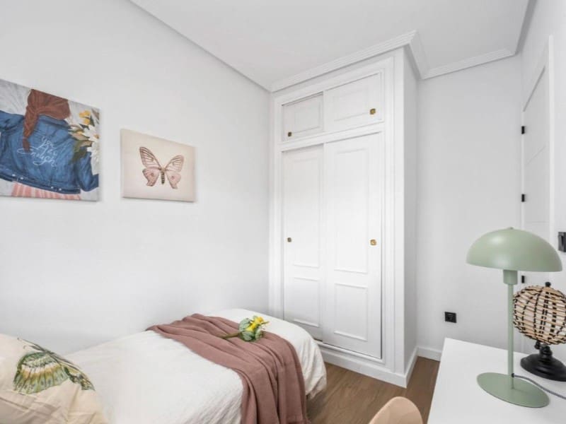 2 Zimmer Apartment zu verkaufen in Orihuela mit Pool - 189.800 € (Ref: 10124426)