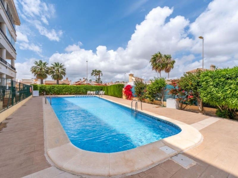 2 Zimmer Apartment zu verkaufen in Orihuela mit Pool - 189.800 € (Ref: 10124426)
