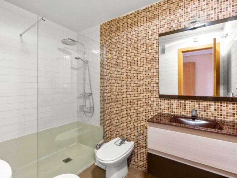 4 sypialnia Apartament na sprzedaż w Playa de San Juan z basenem garażem - 795 000 € (Ref: 10124428)