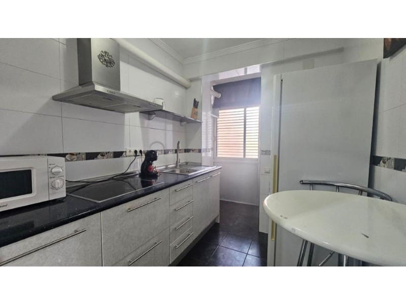 1 bedroom Apartment for sale in Alicante / Alacant city - € 219,000 (Ref: 10124432)