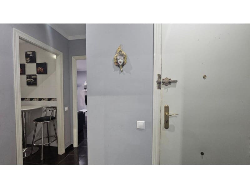 1 bedroom Apartment for sale in Alicante / Alacant city - € 219,000 (Ref: 10124432)