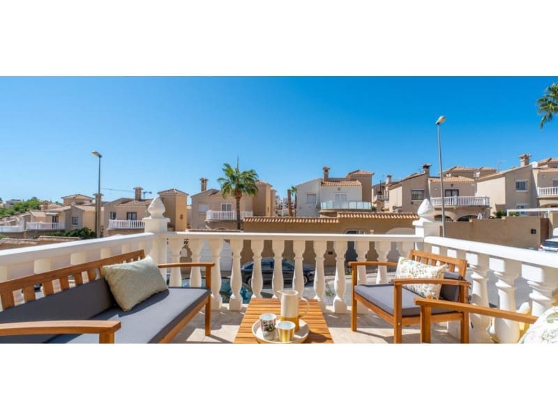 2 makuuhuone Paritalo myytävänä paikassa Orihuela mukana uima-altaan - 229 800 € (Ref: 10132707)