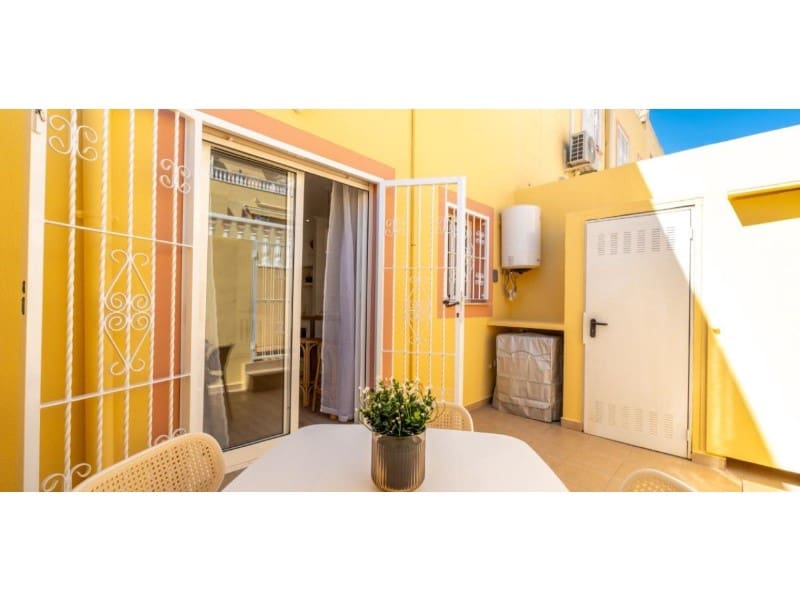 2 makuuhuone Paritalo myytävänä paikassa Orihuela mukana uima-altaan - 229 800 € (Ref: 10132707)