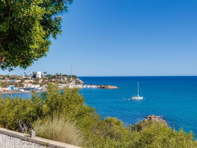 3 soverom Kjedet enebolig til salgs i Orihuela med svømmebasseng - € 315 000 (Ref: 10132708)