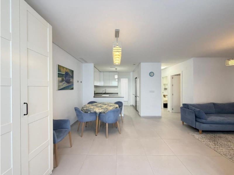 3 sovrum Semi-fristående Villa till salu i Torrevieja med pool garage - 370 000 € (Ref: 10132710)