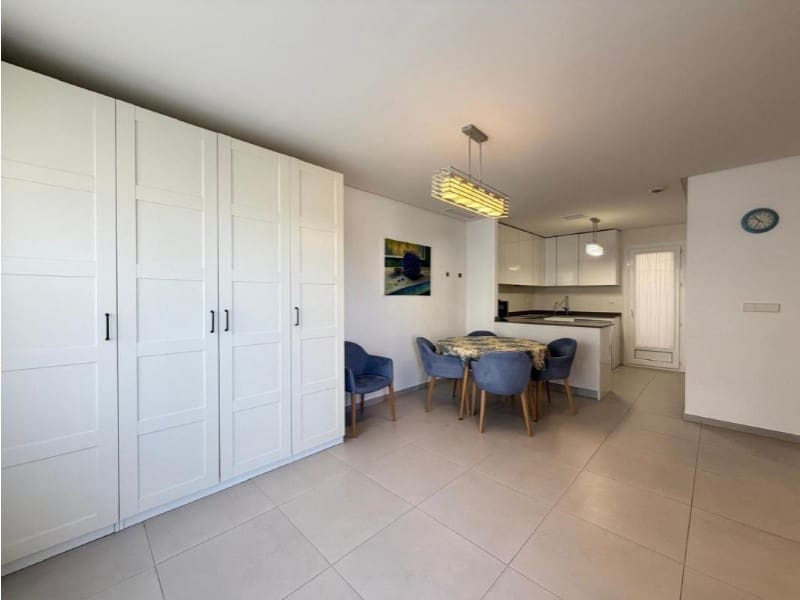 3 sovrum Semi-fristående Villa till salu i Torrevieja med pool garage - 370 000 € (Ref: 10132710)