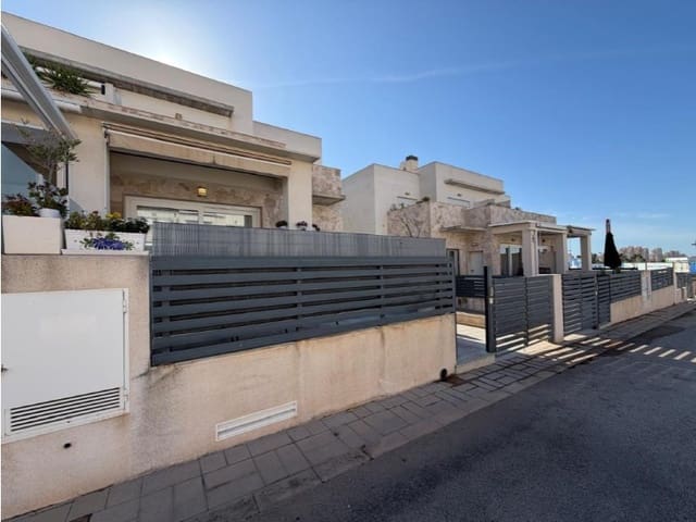 3 sovrum Semi-fristående Villa till salu i Parque Acuático - Sector 25, Torrevieja med pool garage - 370 000 € (Ref: 10132710)