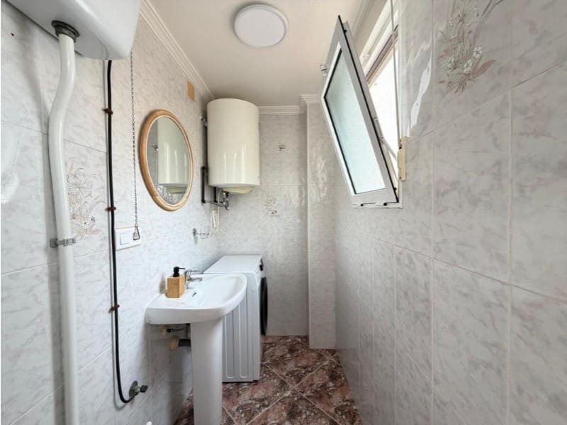 2 bedroom Apartment for sale in Torrevieja - € 164,900 (Ref: 10132711)