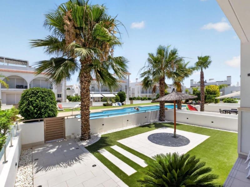 2 soveværelse Lejlighed til salg i Rojales med swimmingpool garage - € 329.900 (Ref: 10132712)