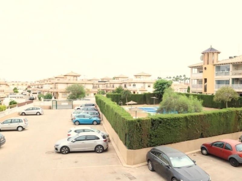 2 soverom Leilighet til salgs i Orihuela med svømmebasseng - € 179 000 (Ref: 10133385)