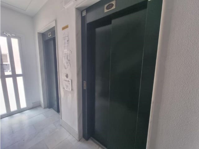 1 sypialnia Apartament na sprzedaż w Antonio Machado, Torrevieja z basenem - 300 000 € (Ref: 10148708)
