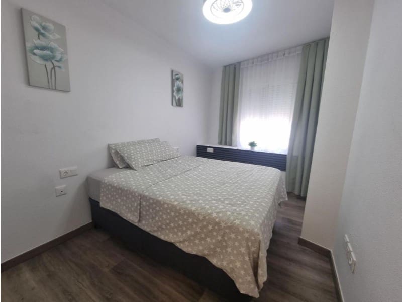 1 sypialnia Apartament na sprzedaż w Torrevieja z basenem - 300 000 € (Ref: 10148708)