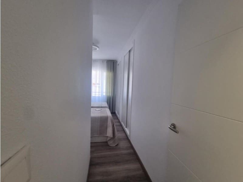 1 sypialnia Apartament na sprzedaż w Torrevieja z basenem - 300 000 € (Ref: 10148708)