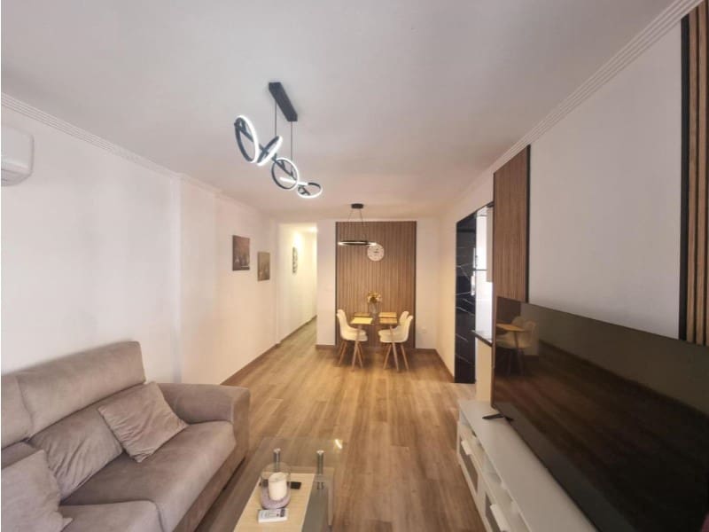 1 sypialnia Apartament na sprzedaż w Torrevieja z basenem - 300 000 € (Ref: 10148708)