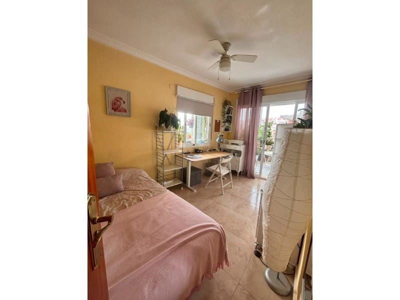 2 sovrum Lägenhet till salu i Torrevieja - 140 000 € (Ref: 10148709)