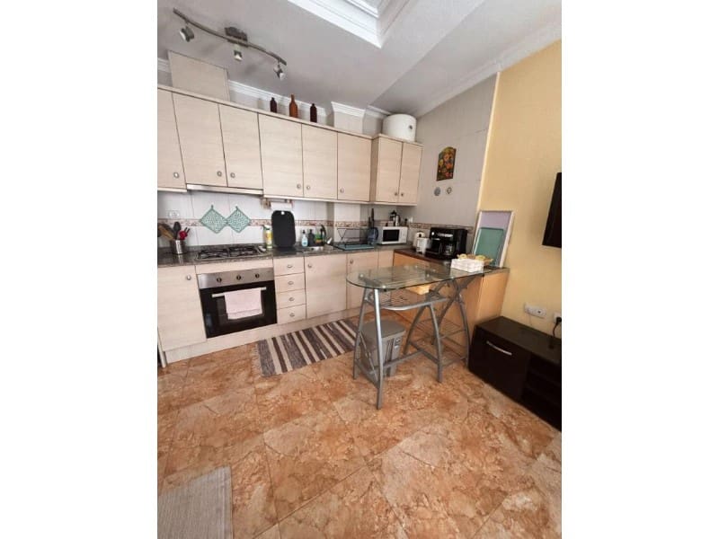 2 sovrum Lägenhet till salu i Torrevieja - 140 000 € (Ref: 10148709)