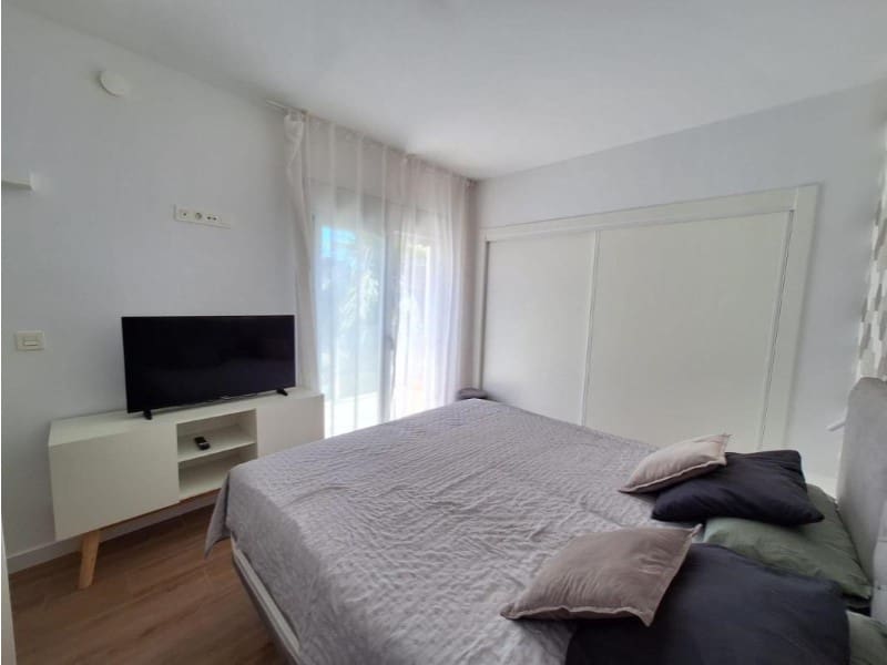 Chalet de 3 habitaciones en Aguas Nuevas en venta con piscina garaje - 423.000 € (Ref: 10148710)