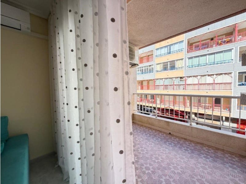 3 makuuhuone Huoneisto myytävänä paikassa Torrevieja - 219 900 € (Ref: 10148713)
