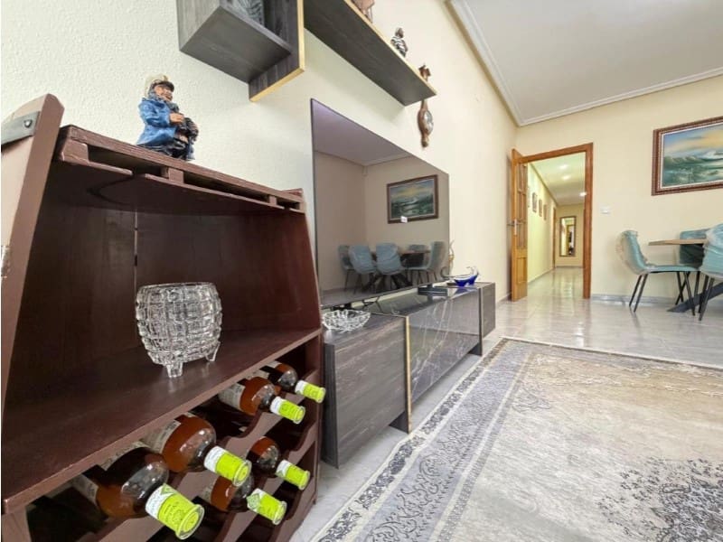 3 makuuhuone Huoneisto myytävänä paikassa Torrevieja - 219 900 € (Ref: 10148713)