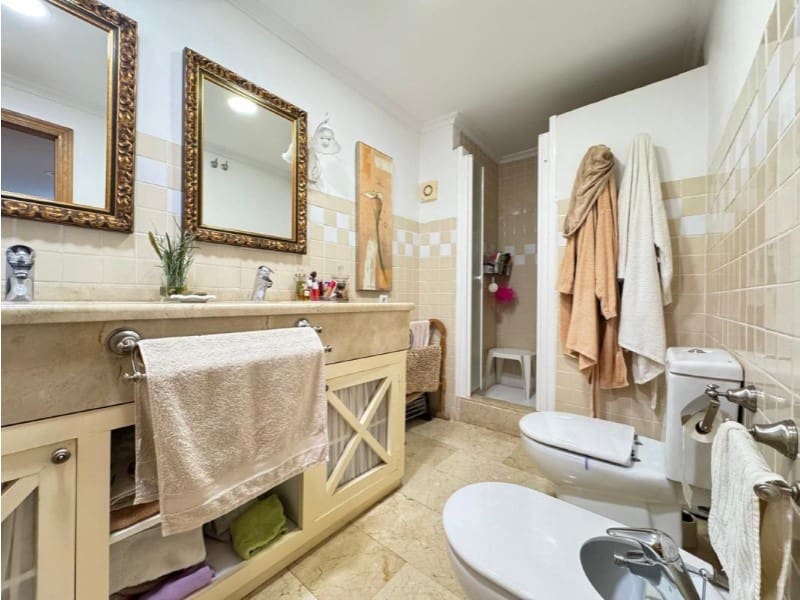 4 chambre Appartement à vendre à Torrevieja avec garage - 380 000 € (Ref: 10148718)