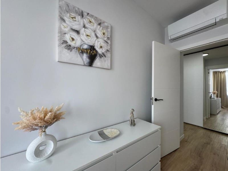 3 quarto Apartamento para venda em Torrevieja - 295 000 € (Ref: 10148720)