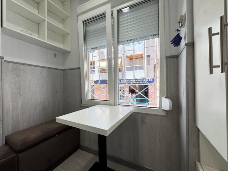 2 soveværelse Lejlighed til salg i Torrevieja - € 165.000 (Ref: 10148722)