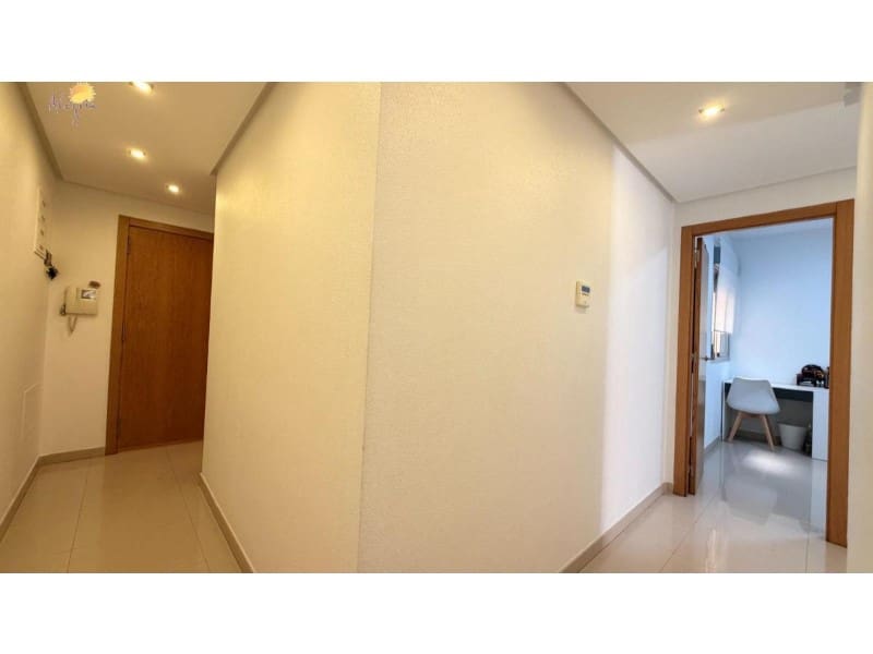 1 sypialnia Apartament na sprzedaż w Torrevieja - 169 000 € (Ref: 10148735)