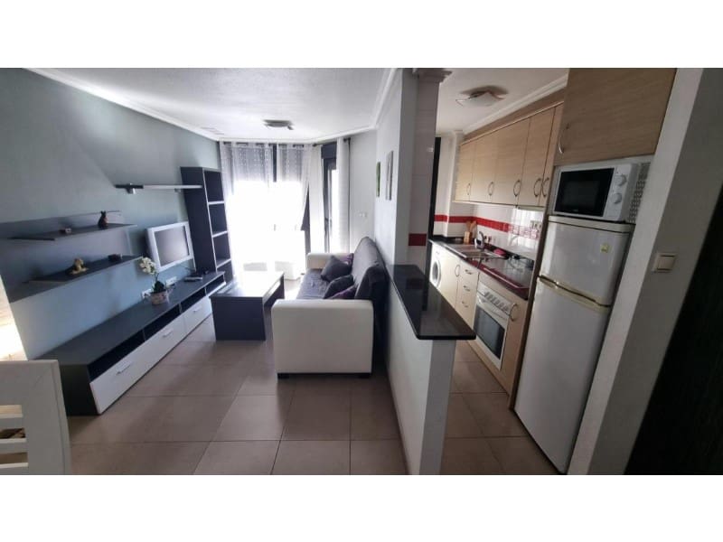 2 Zimmer Apartment zu verkaufen in Torrevieja mit Garage - 144.000 € (Ref: 10148741)