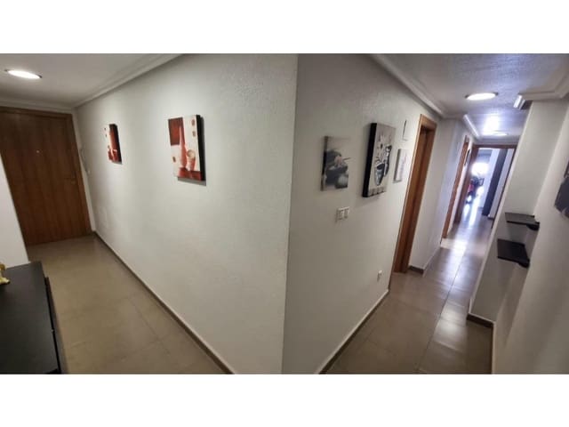 2 chambre Appartement à vendre à Centro - Muelle Pesquero, Torrevieja avec garage - 144 000 € (Ref: 10148741)