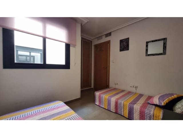 2 chambre Appartement à vendre à Centro - Muelle Pesquero, Torrevieja avec garage - 144 000 € (Ref: 10148741)