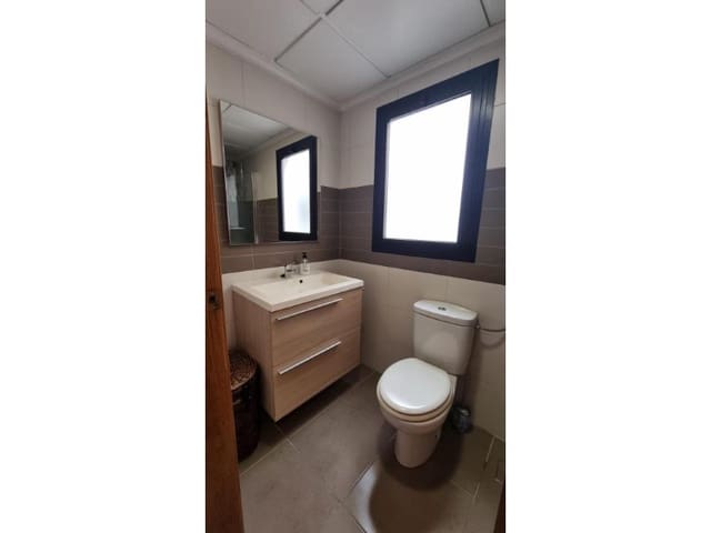 2 chambre Appartement à vendre à Centro - Muelle Pesquero, Torrevieja avec garage - 144 000 € (Ref: 10148741)