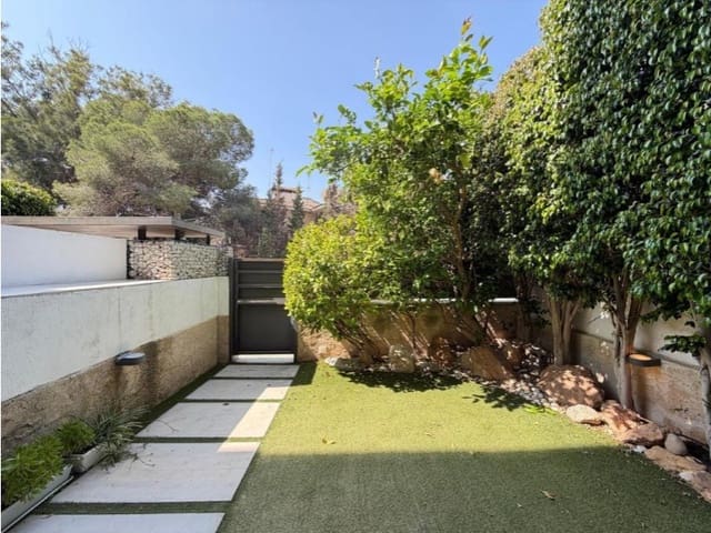 3 soveværelse Lejlighed til salg i Orihuela ciudad, Orihuela med swimmingpool - € 265.000 (Ref: 10148744)