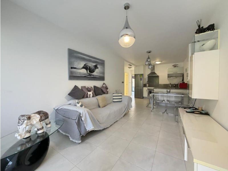 3 soveværelse Lejlighed til salg i Orihuela med swimmingpool - € 265.000 (Ref: 10148744)