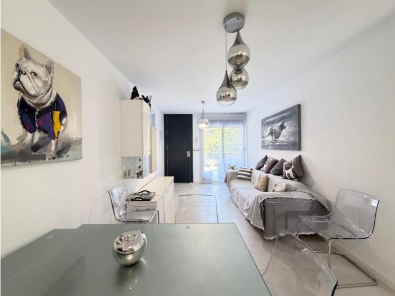 3 soveværelse Lejlighed til salg i Orihuela med swimmingpool - € 265.000 (Ref: 10148744)