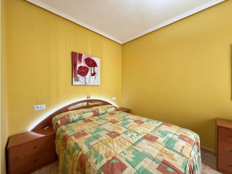 2 quarto Apartamento para venda em Torrevieja com garagem - 179 900 € (Ref: 10148746)