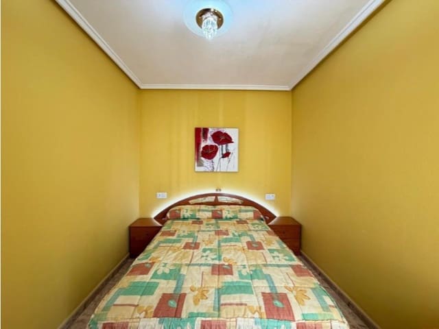 2 quarto Apartamento para venda em Playa del Cura, Torrevieja com garagem - 179 900 € (Ref: 10148746)
