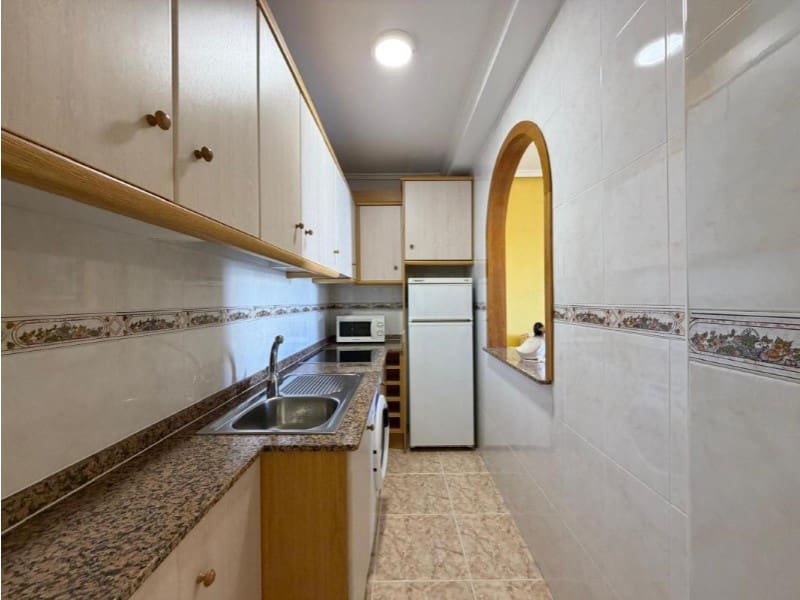 2 quarto Apartamento para venda em Torrevieja com garagem - 179 900 € (Ref: 10148746)