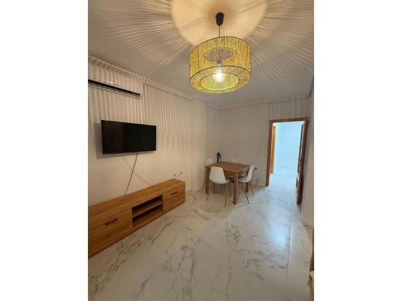 2 Zimmer Apartment zu verkaufen in Torrevieja - 147.000 € (Ref: 10148748)