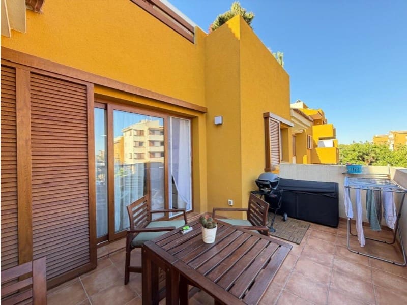 3 chambre Appartement à vendre à Punta Prima avec piscine garage - 365 000 € (Ref: 10148750)