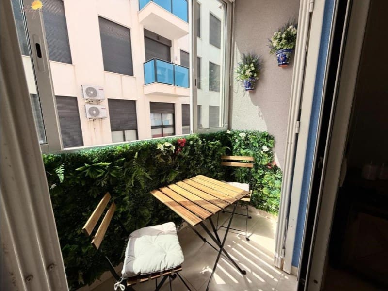 1 sovrum Lägenhet till salu i Torrevieja med pool garage - 177 950 € (Ref: 10148753)