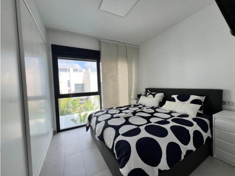 3 soveværelse Villa til salg i Orihuela med swimmingpool - € 395.000 (Ref: 10148760)