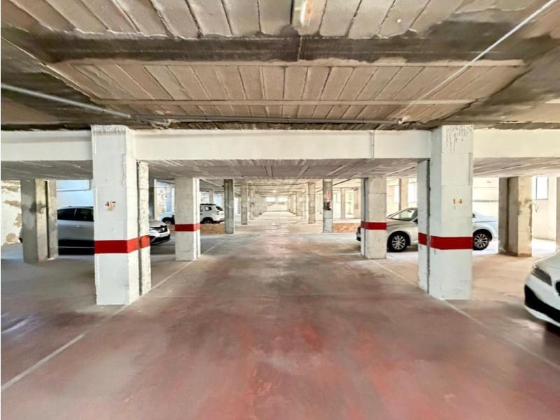 Negocio en Torrevieja en venta con garaje - 845.000 € (Ref: 10148761)