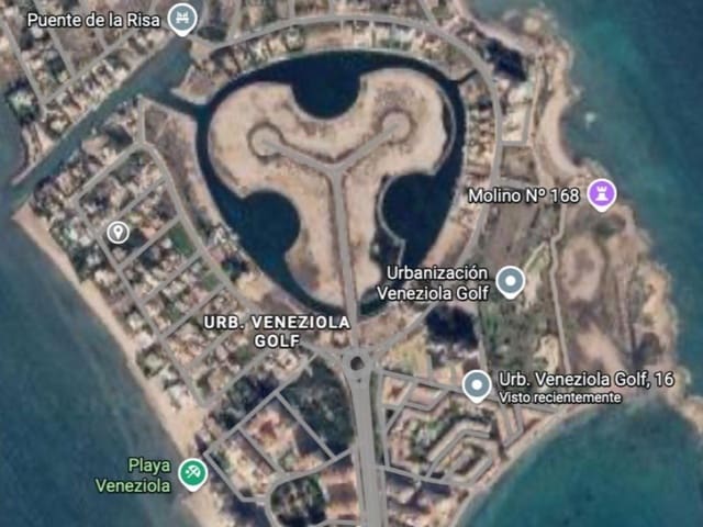 Rakentamaton maa myytävänä paikassa La Manga del Mar Menor - 294 900 € (Ref: 10148769)