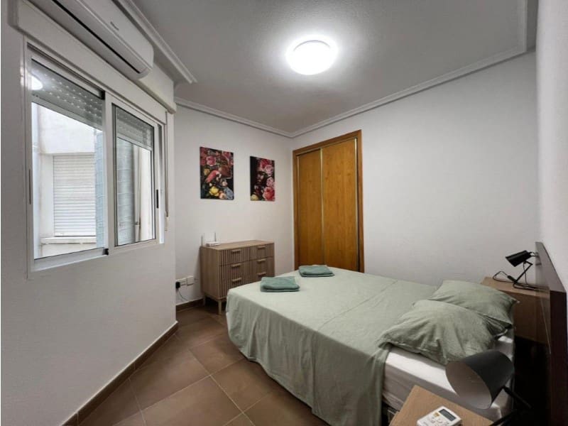 2 quarto Apartamento para venda em Torrevieja - 149 015 € (Ref: 10155198)