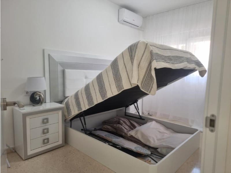 1 sypialnia Apartament na sprzedaż w Torrevieja - 168 000 € (Ref: 10155200)