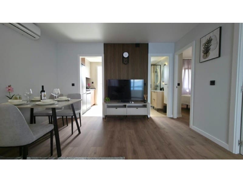 2 chambre Bungalow à vendre à Torrevieja avec piscine - 199 000 € (Ref: 10155202)