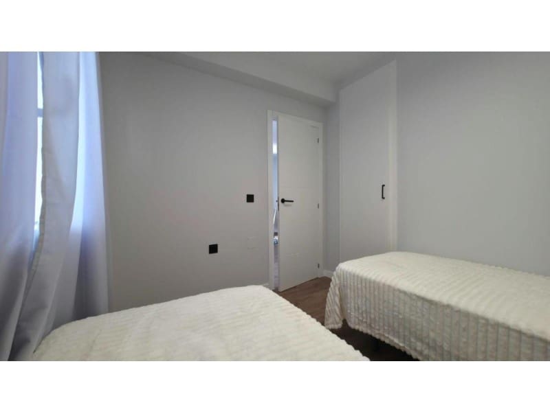 2 chambre Bungalow à vendre à Torrevieja avec piscine - 199 000 € (Ref: 10155202)