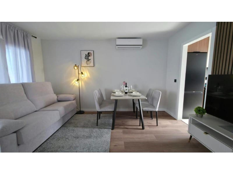 2 chambre Bungalow à vendre à Torrevieja avec piscine - 199 000 € (Ref: 10155202)